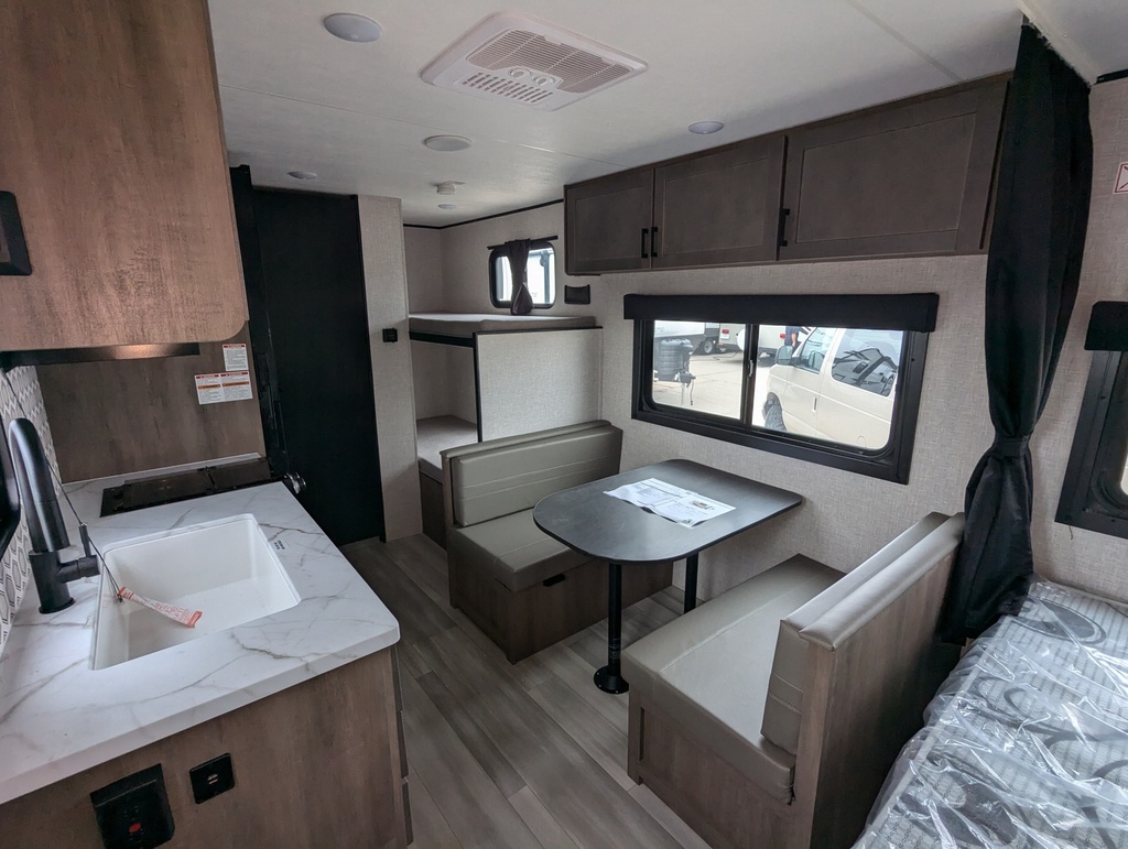 2025 Autumn Ridge 19BH — photo 5