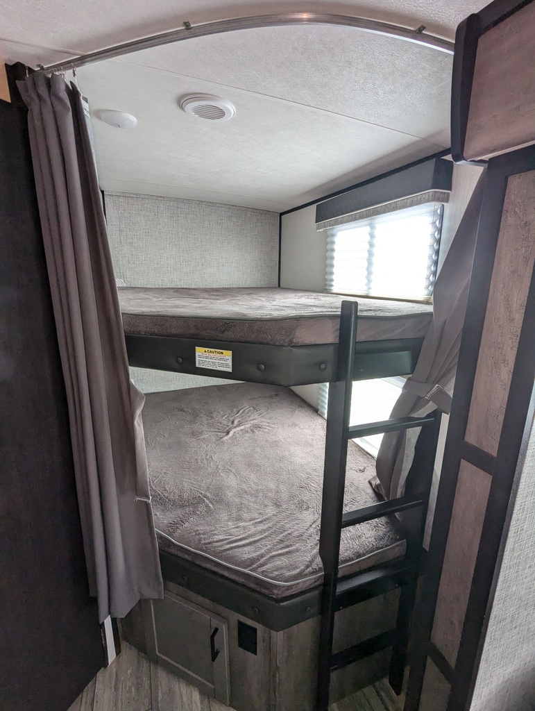 2020 North Trail NT 31BHDD — photo 11