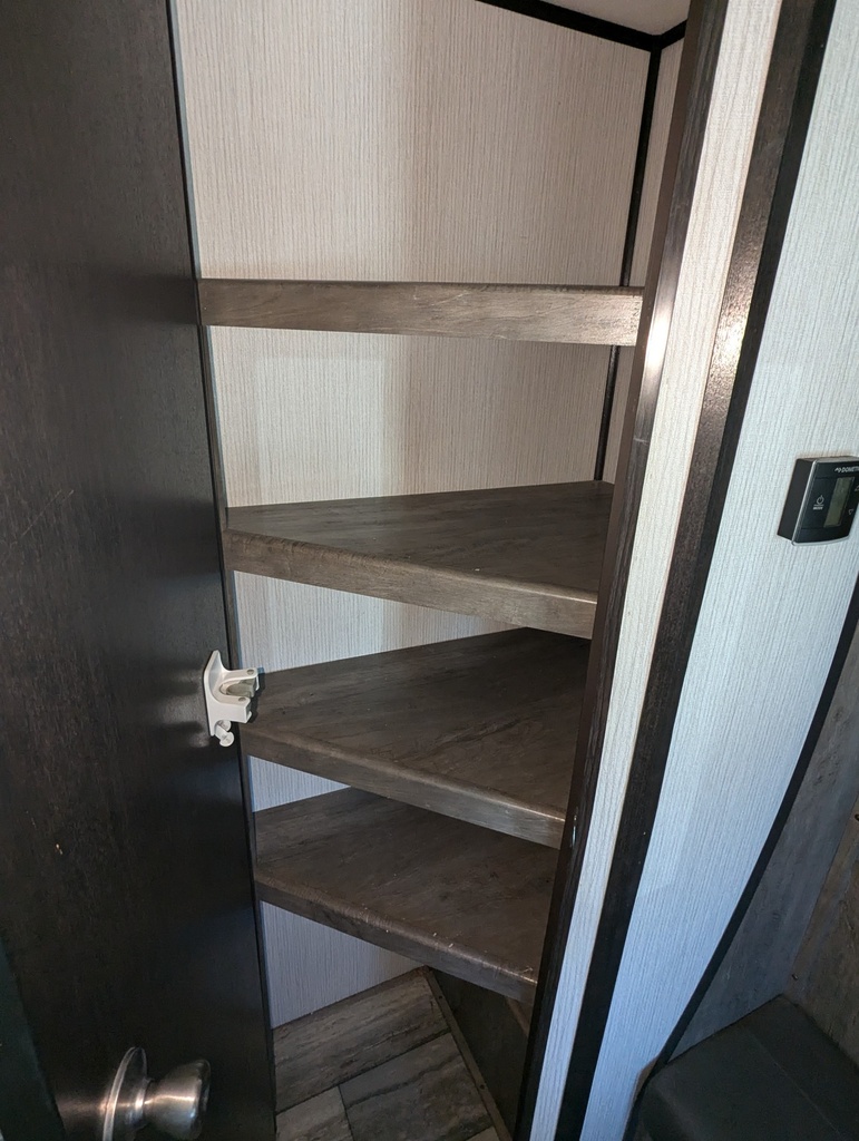 2020 North Trail NT 31BHDD — photo 15