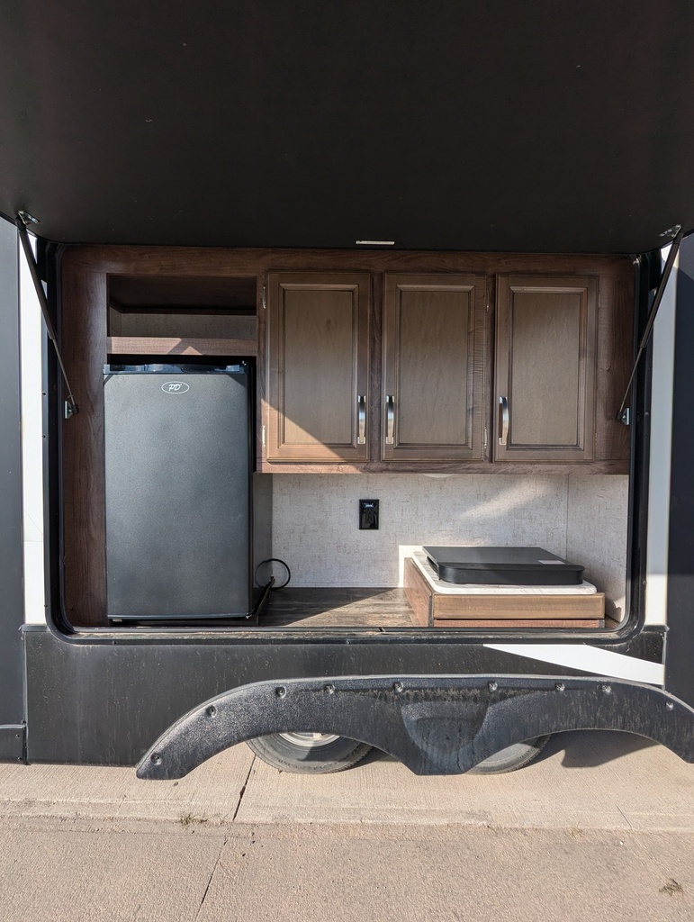 2019 Durango 1500 D256RKT — photo 17