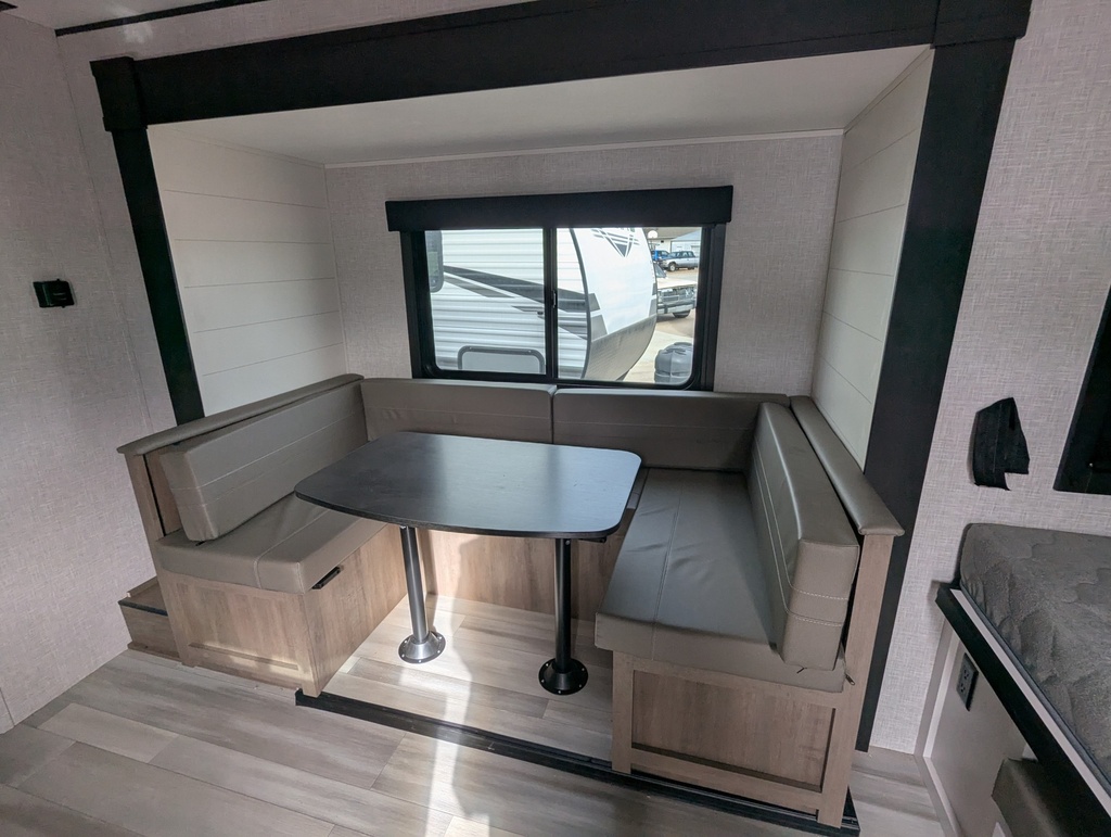 2025 Autumn Ridge 188BHS — photo 7