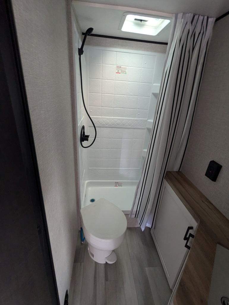 2025 Autumn Ridge 26BHS — photo 8