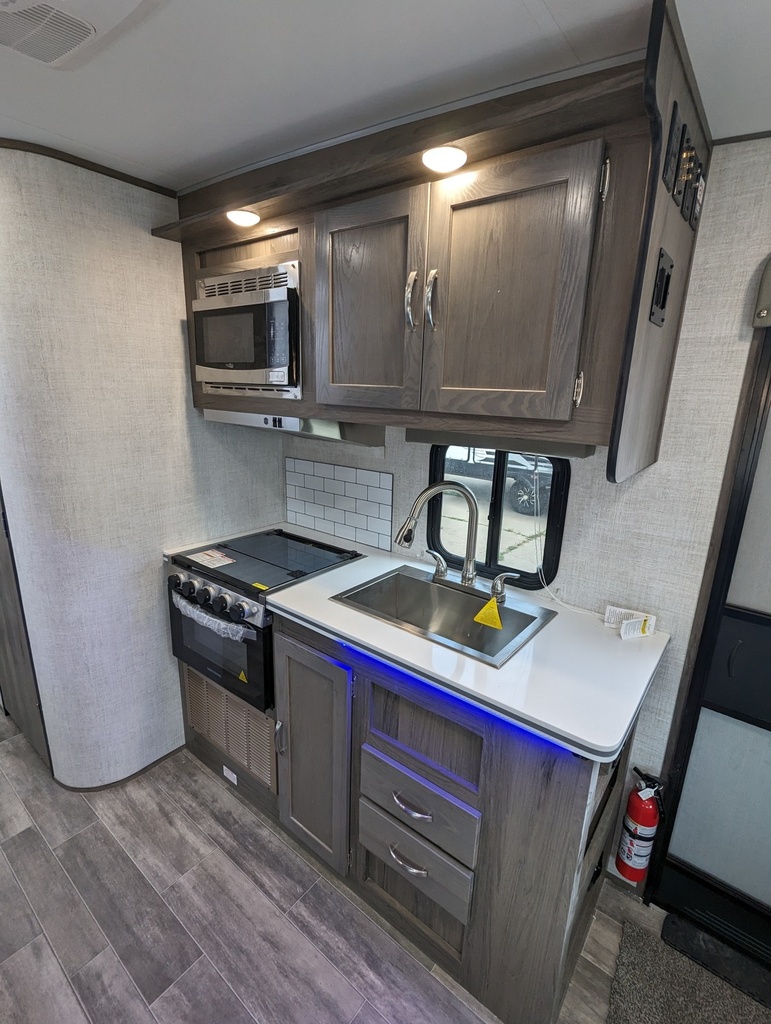 2024 Vista Cruiser 23RSS — photo 6