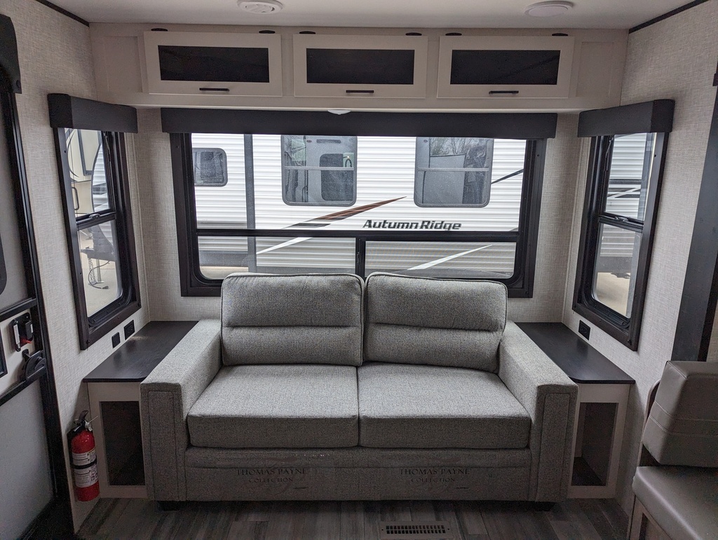 2024 Autumn Ridge 26RLS — photo 3